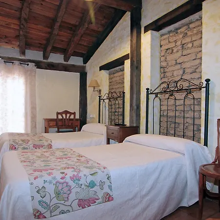 Hotel Rural Abuelos 2*